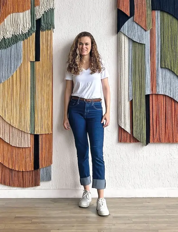 Los tapices de Carolina Kroff, una forma original de decorar la pared: "Las casas desnudas no se comunican con las familias que las habitan"