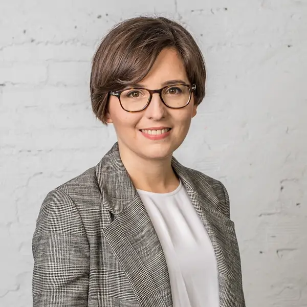 Lucía Bravo, arquitecta: “Si quisiera comprarme una casa ahora mismo seguiría el método cangrejo”