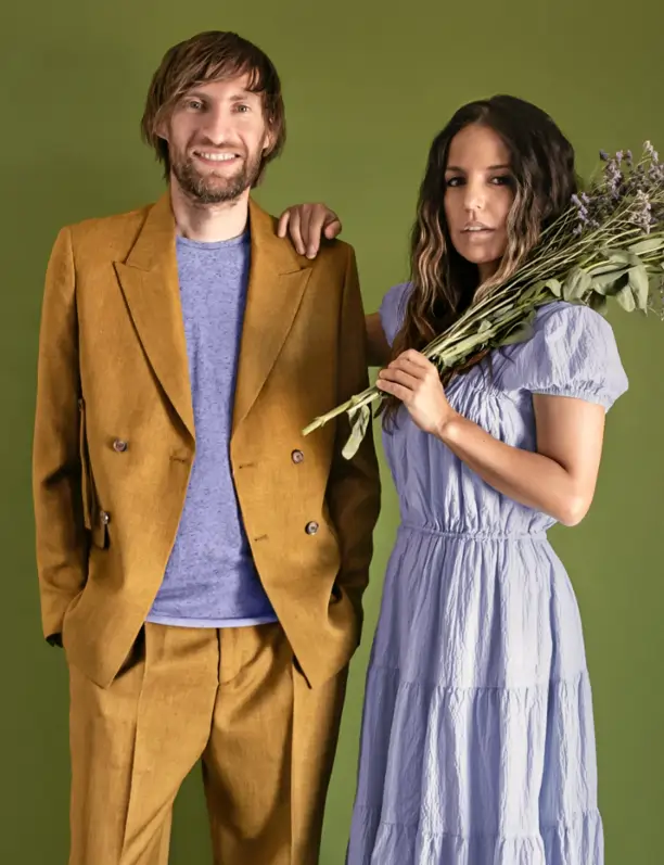 Ana Milena y Christophe Penasse, diseñadores de color: "Para sentir calma en casa, necesitamos mucha decoración y color"