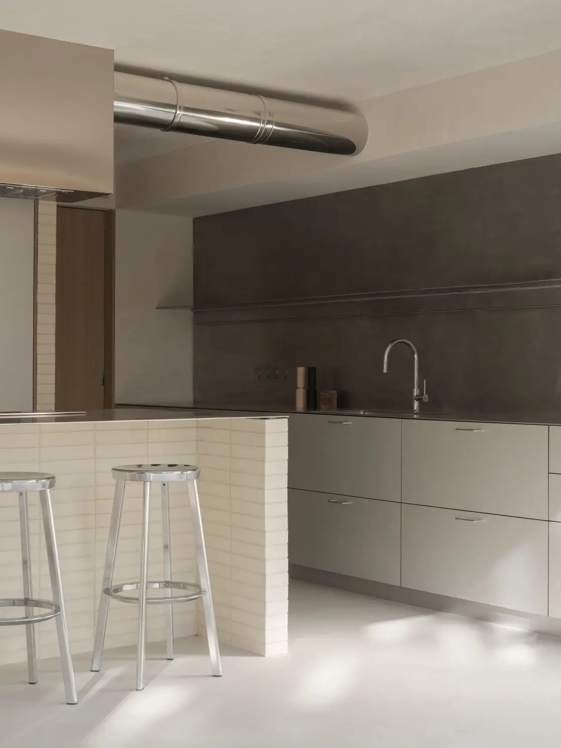vista de una cocina blanca