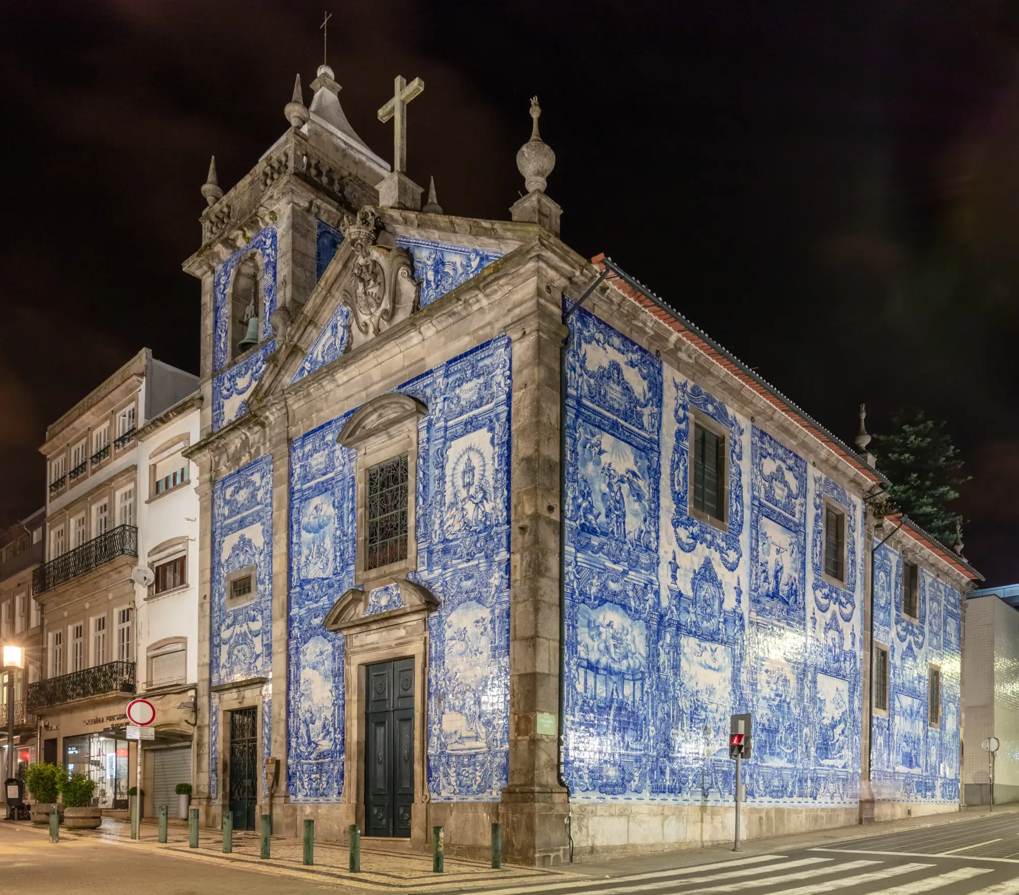 Capilla de las Almas, Oporto, Portugal