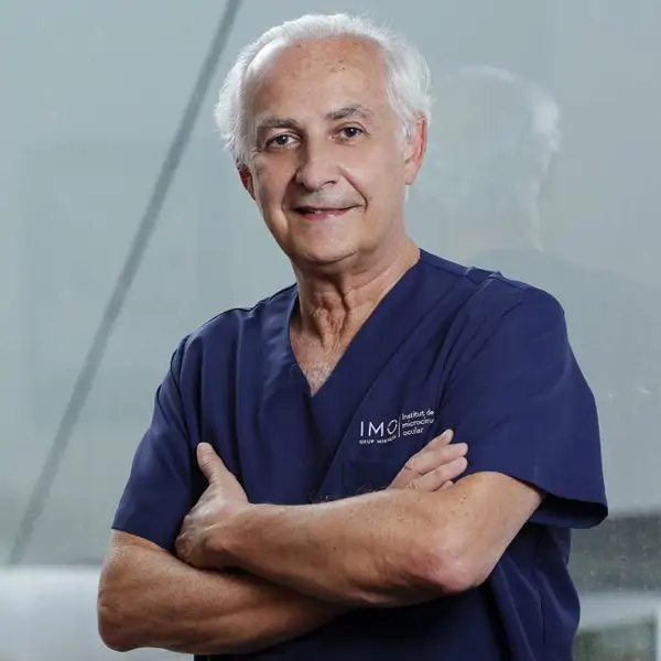 Dr. Borja Corcóstegui