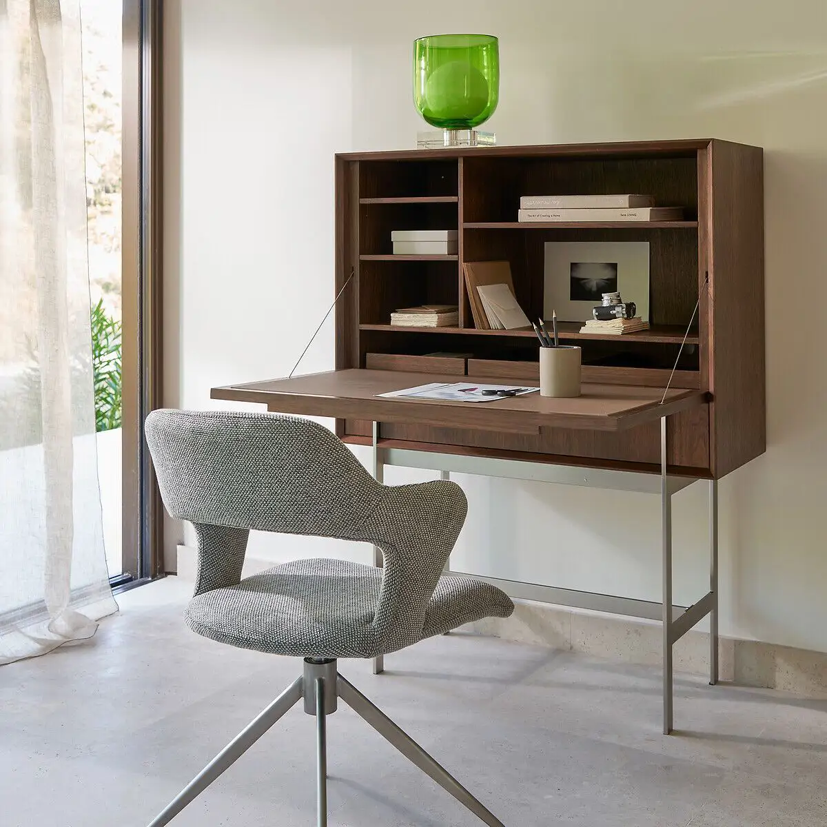 Secreter moderno de madera