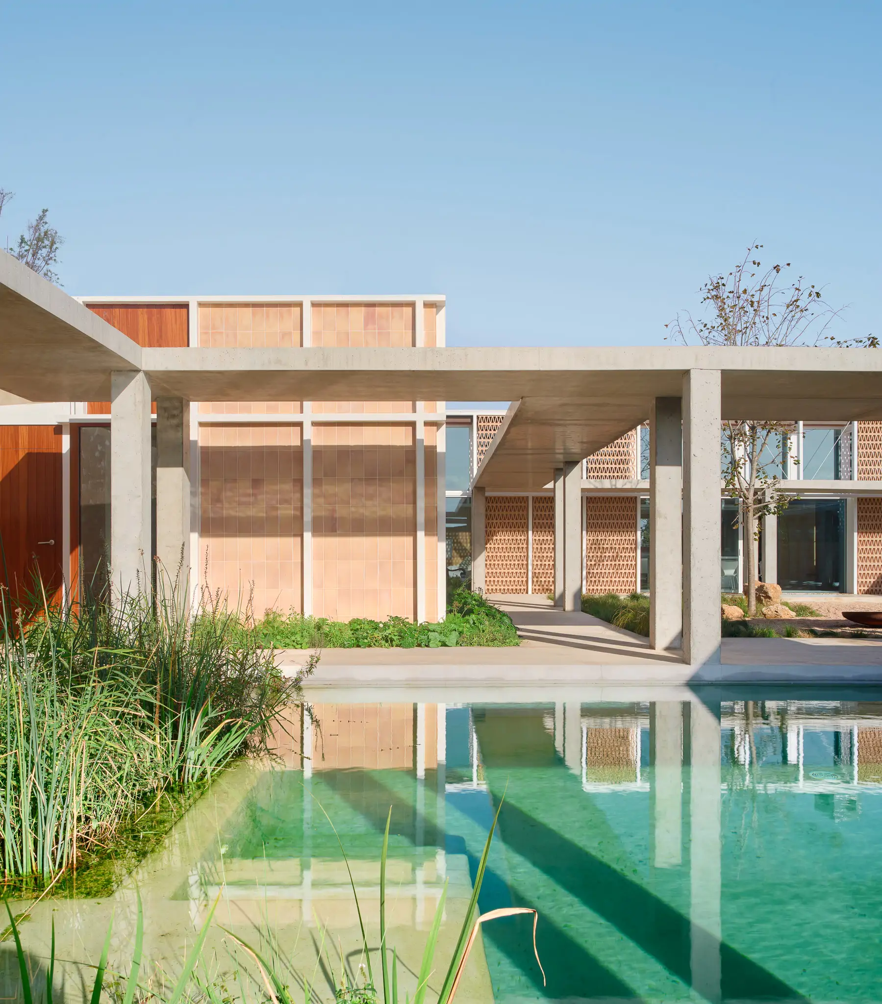 Casa 3 Patis Twobo Photo by Jose Hevia (4)