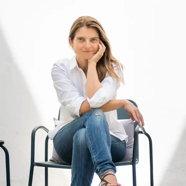 Marina Zamora, arquitecta técnica: "Para que tu baño pequeño no parezca una cueva no es necesario recurrir a las obras"