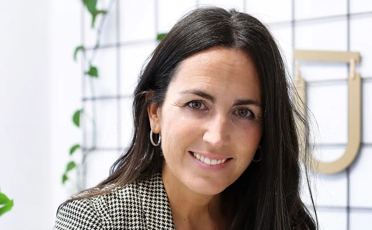 Anna Ferrer profile