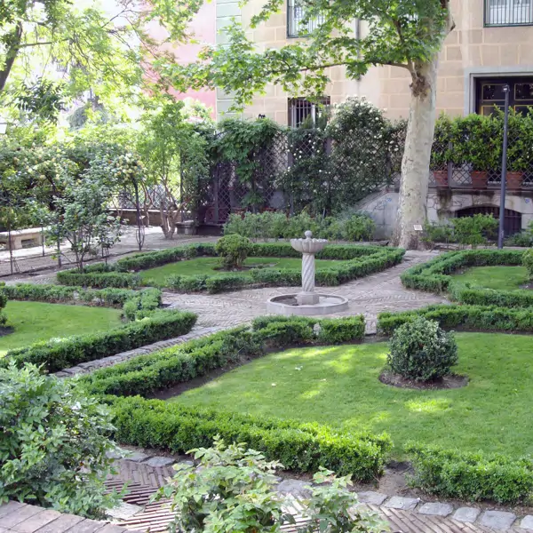 Este jardín secreto de Madrid en pleno centro se diseñó a mediados del siglo XVIII y muy poca gente lo conoce