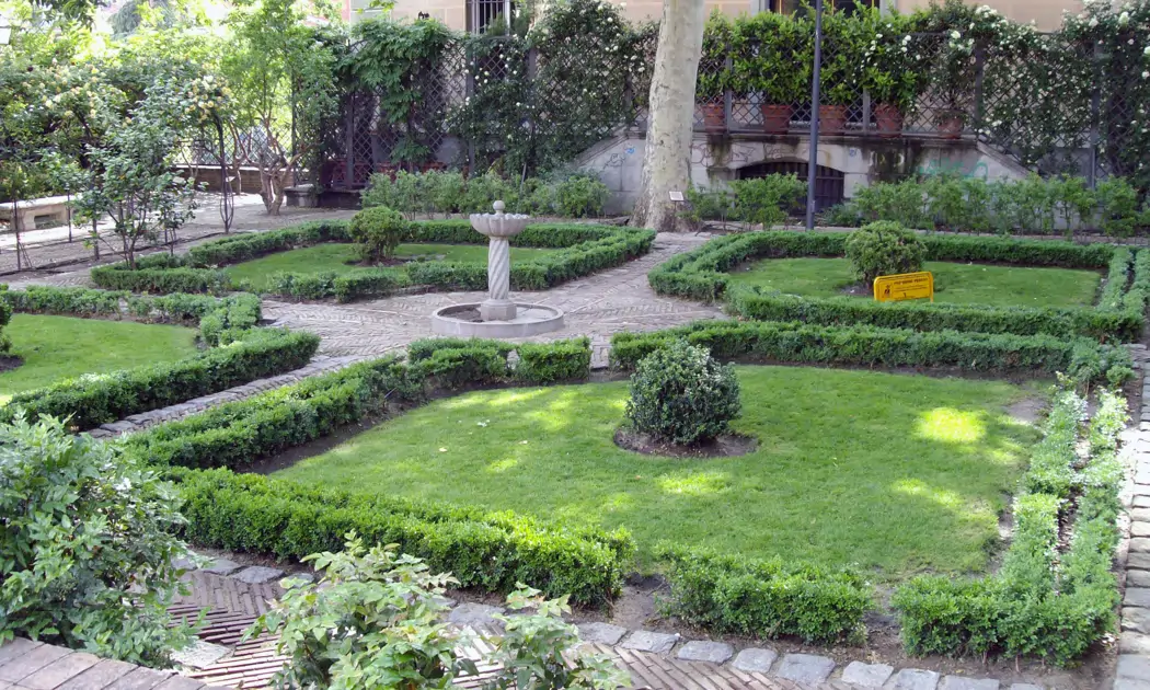 Este jardín secreto de Madrid en pleno centro se diseñó a mediados del siglo XVIII y muy poca gente lo conoce