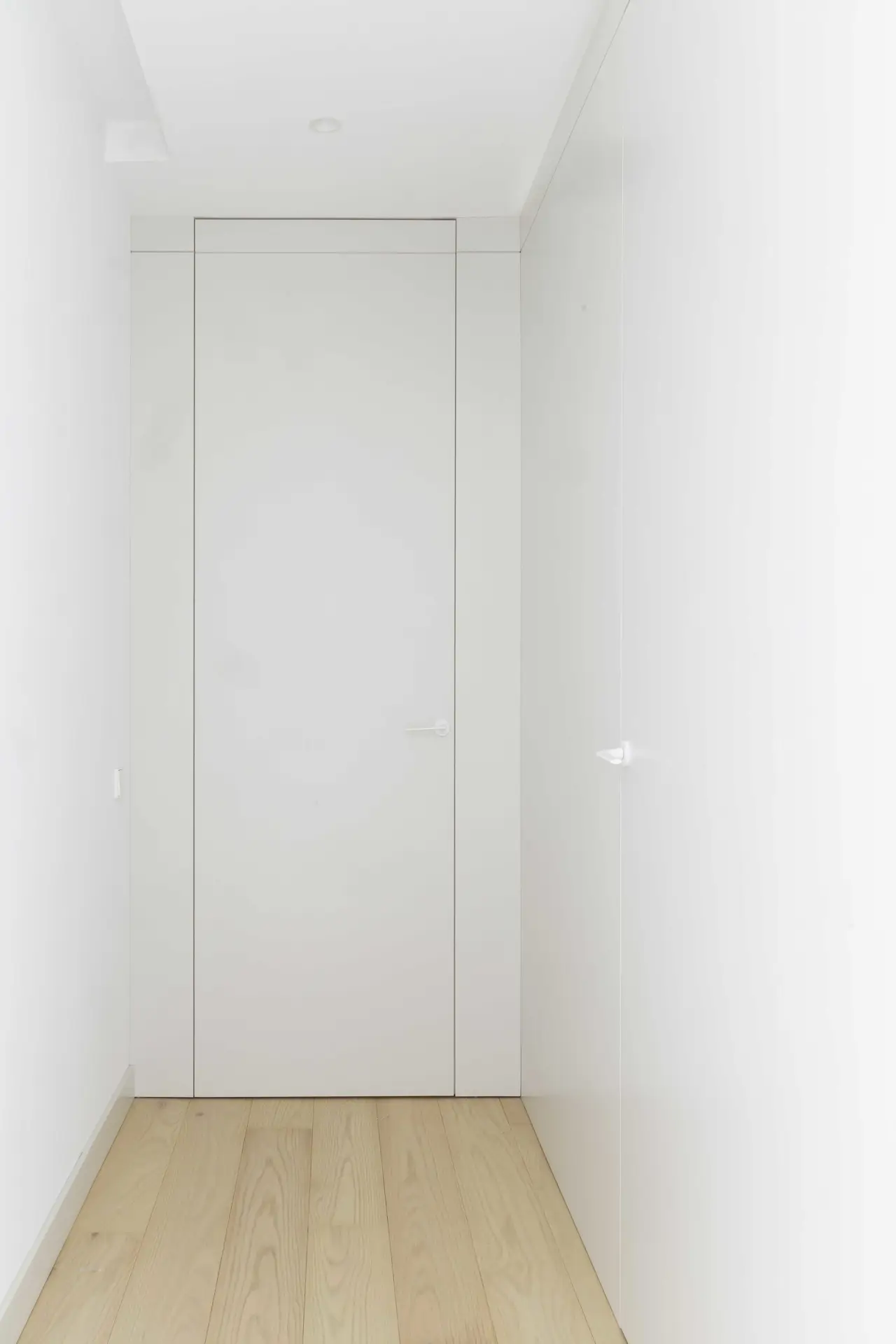 Puerta sin marco