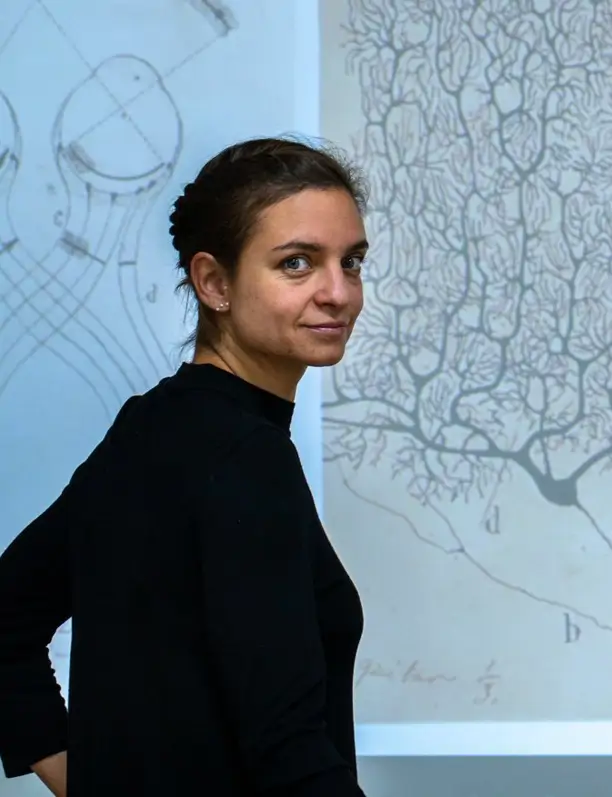 Ana Mombiedro, arquitecta y neuropsicóloga: "Si quieres bloquear la radiación, tienes que poner las persianas por fuera de la ventana"