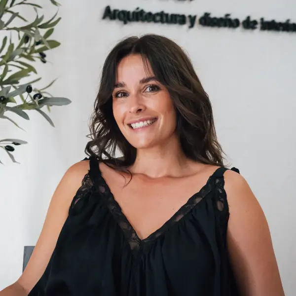 Marta Ureña, arquitecta, sobre tendencias de verano: "Existe prejuicio hacia el uso del color en casa, pero bien trabajado, canaliza emociones"