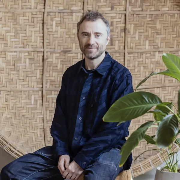 Thomas Heatherwick: 5 proyectos clave del arquitecto que rediseñó los famosos autobuses rojos de Londres