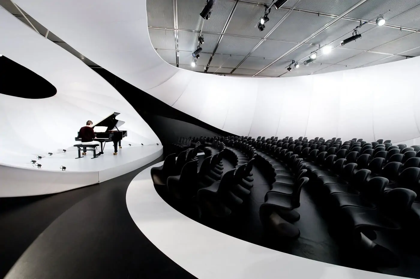 Zaha Hadid, arquitecta: "El 90% de una ciudad es mala arquitectura ...