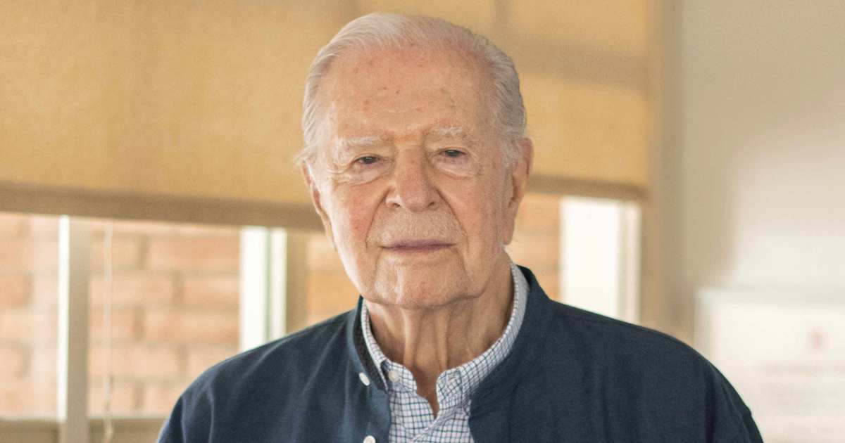 André Ricard, el diseñador que a sus 96 años baja todos los días a su ...