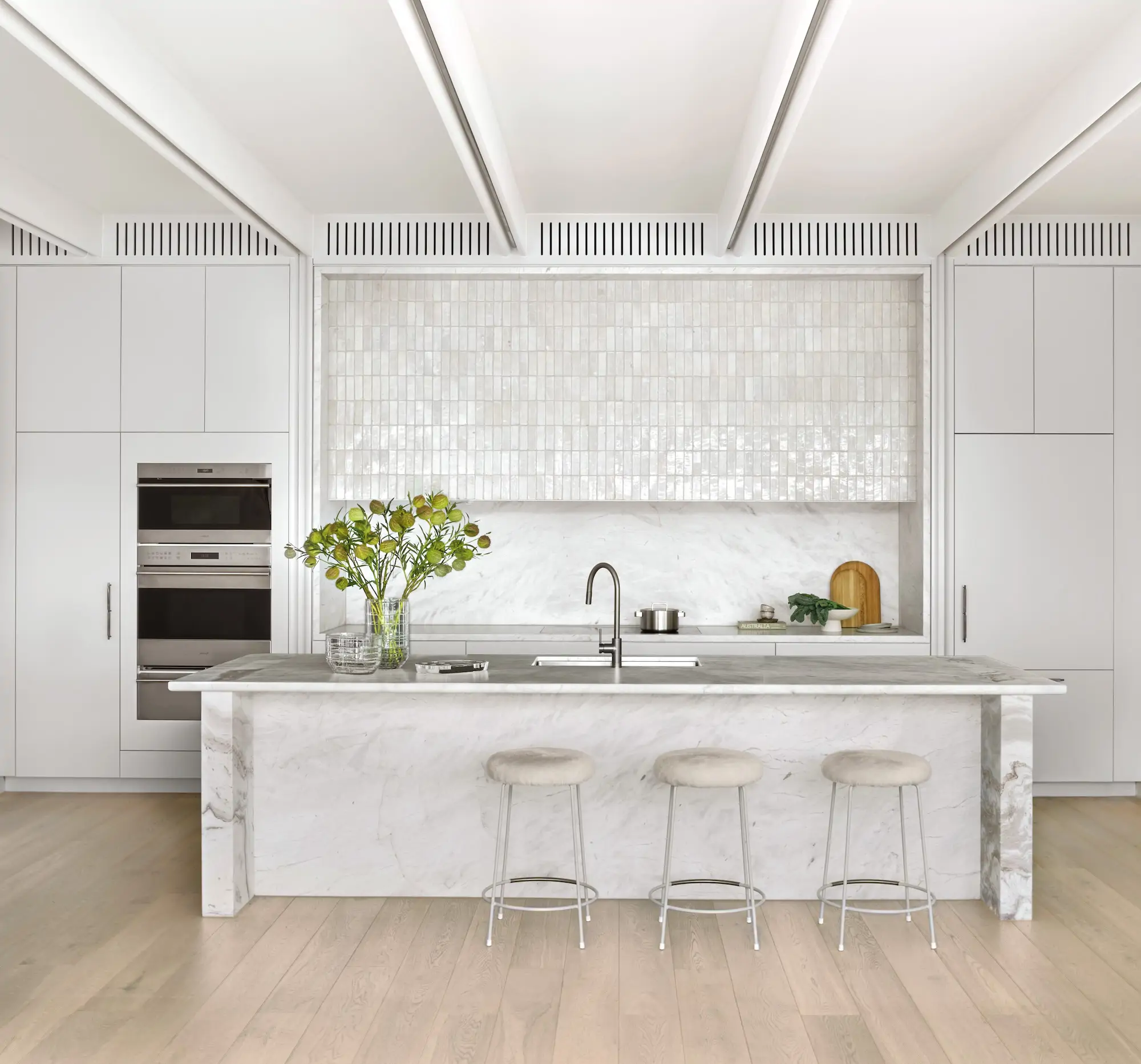 Una arquitecta confirma por qué las cocinas en paralelo son la mejor ...